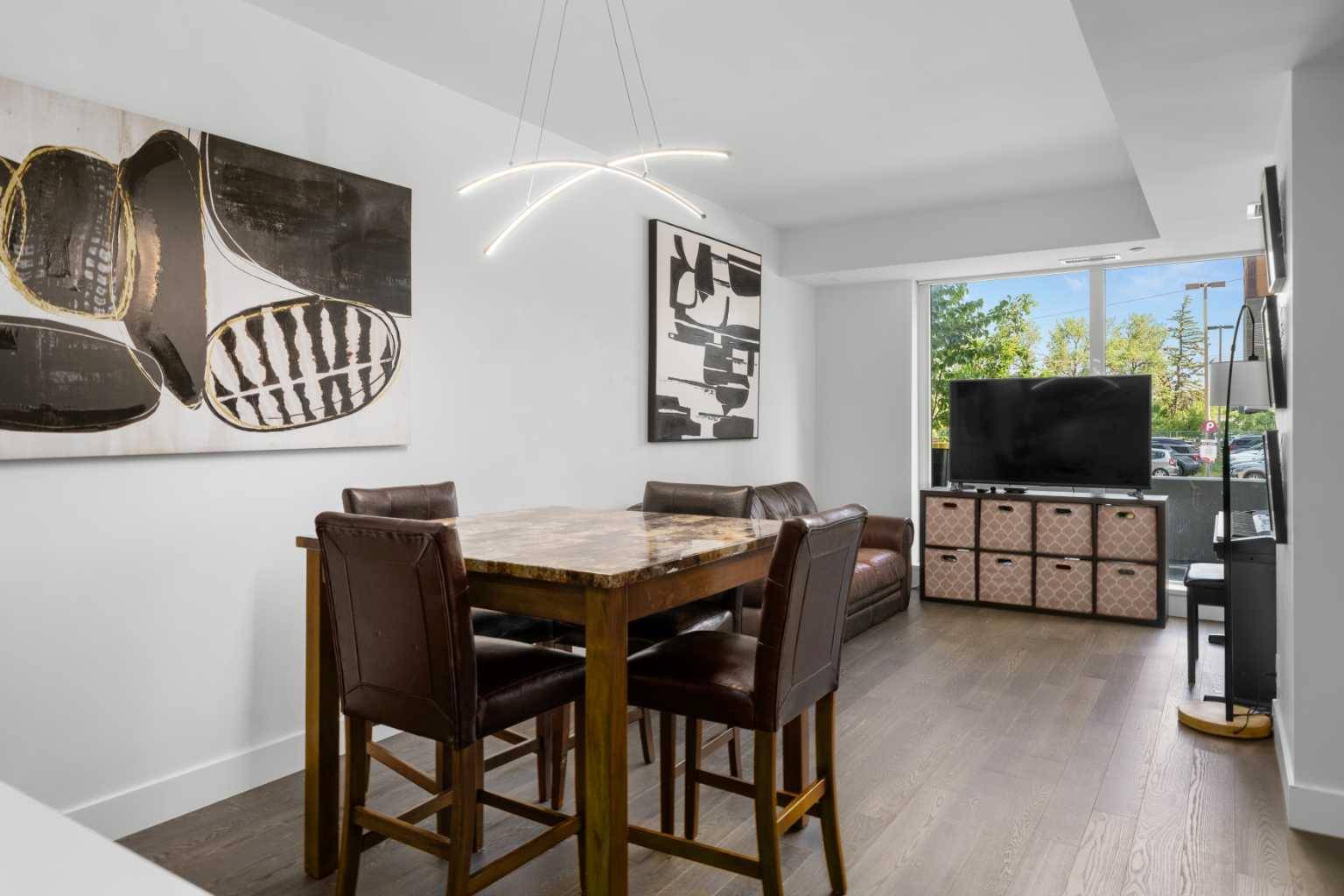 Calgary, AB T2P 1N4,1025 5 AVE SW #106