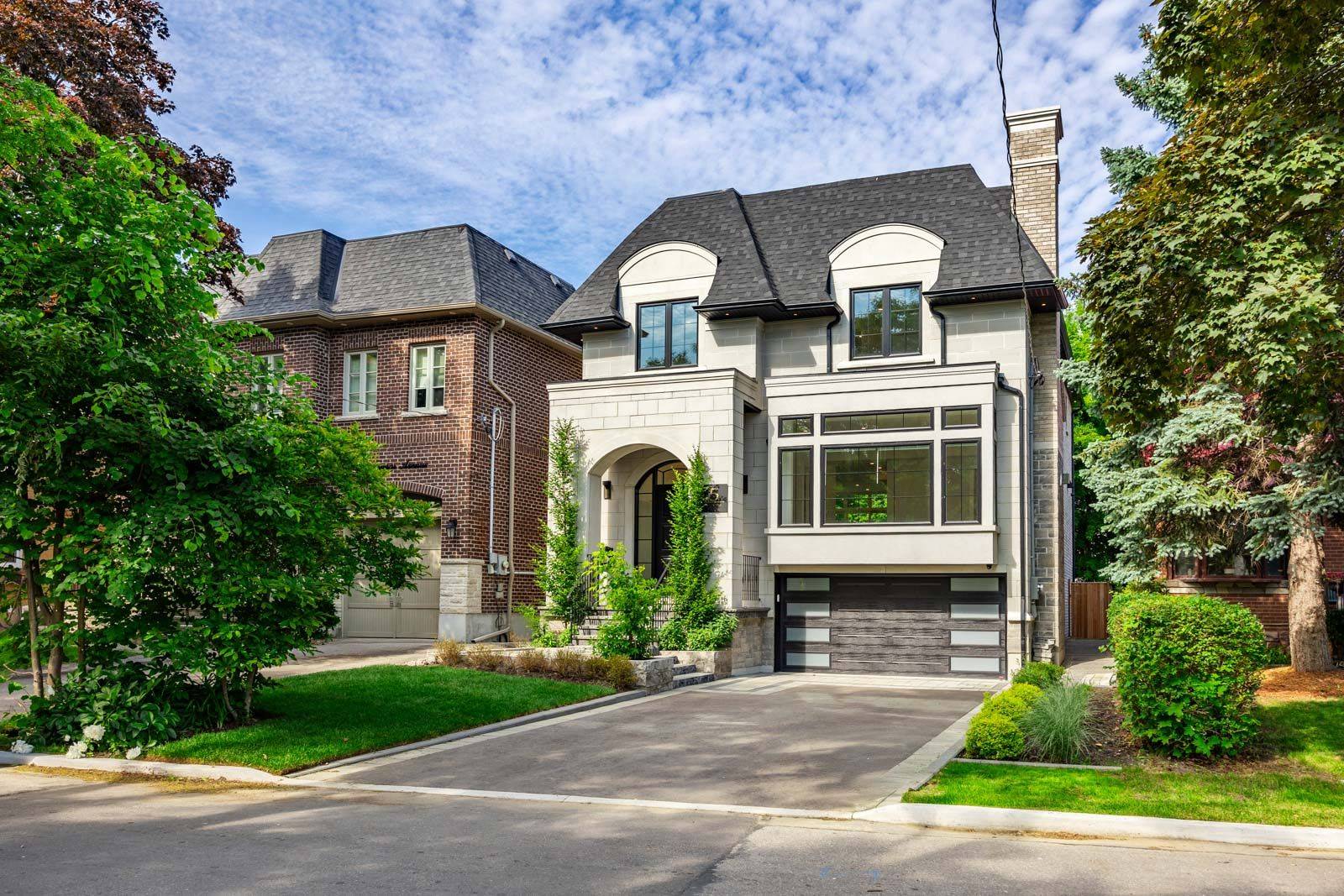5 Graymar AVE, Toronto C06, ON M3H 3B5