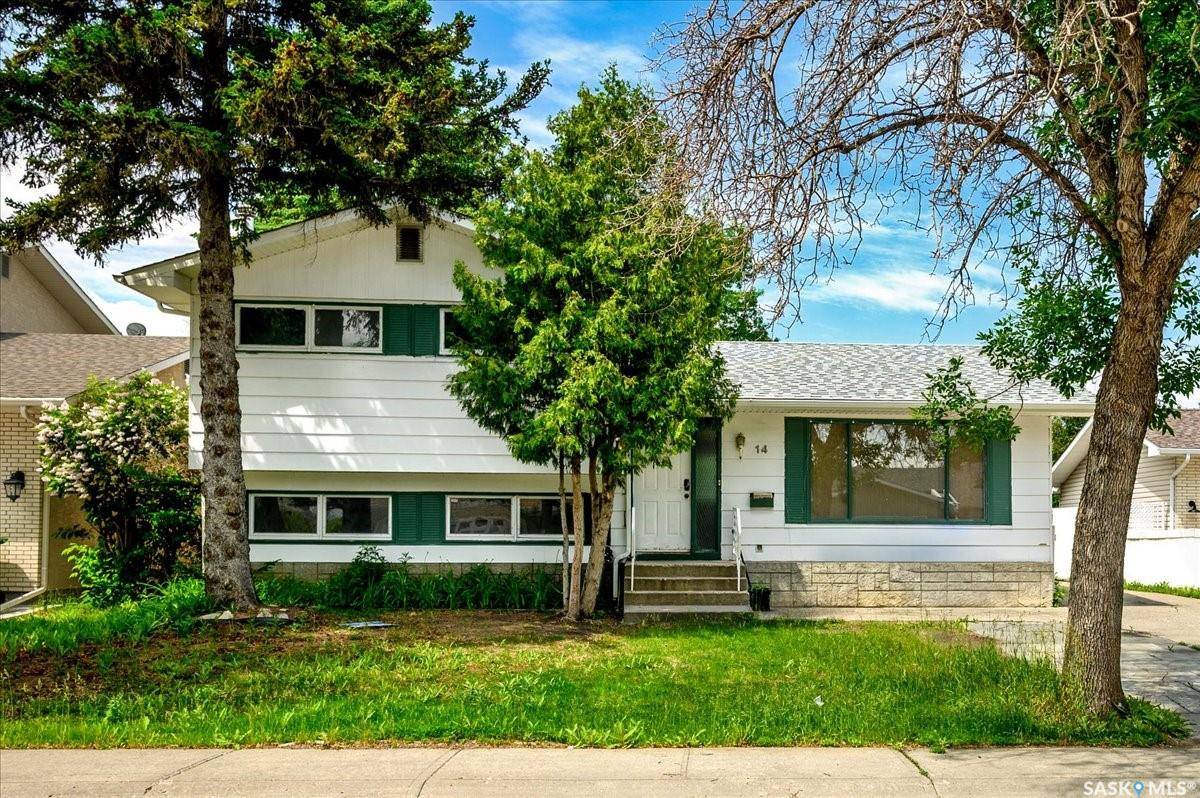 14 Marquis CRESCENT, Regina, SK S4S 6J9