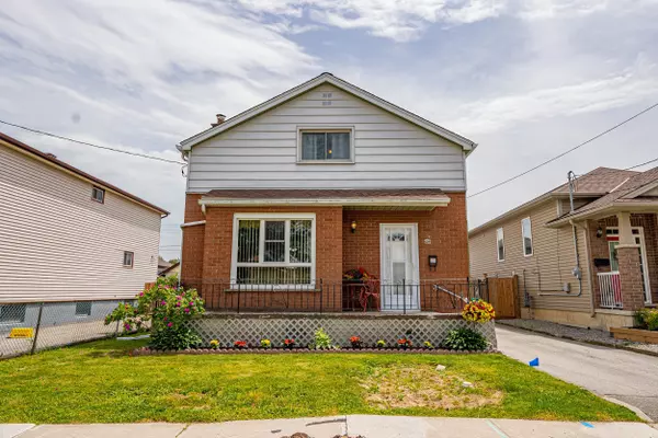 104 Wallace AVE S, Welland, ON L3B 1R5
