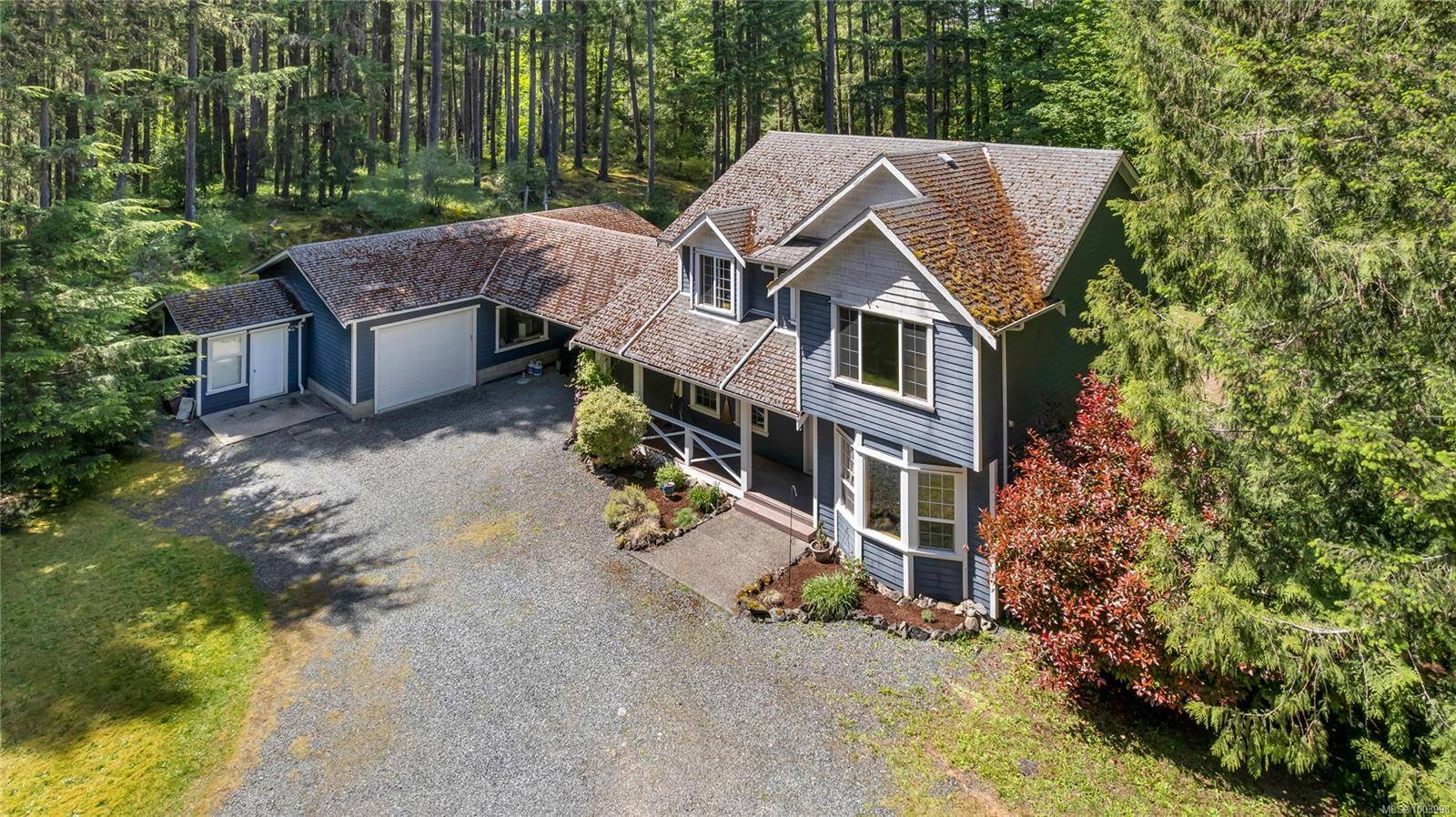 1850 Lakewood Rd, Shawnigan Lake, BC V0R 2W0