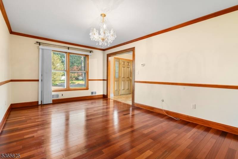 North Brunswick Twp., NJ 08902,1265 Iris St