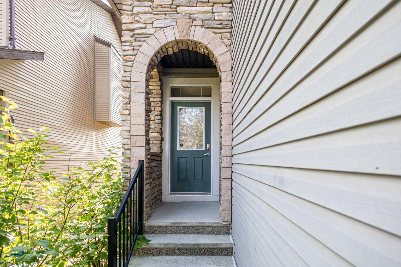 Calgary, AB T3R 0H6,43 Sage Valley GN NW