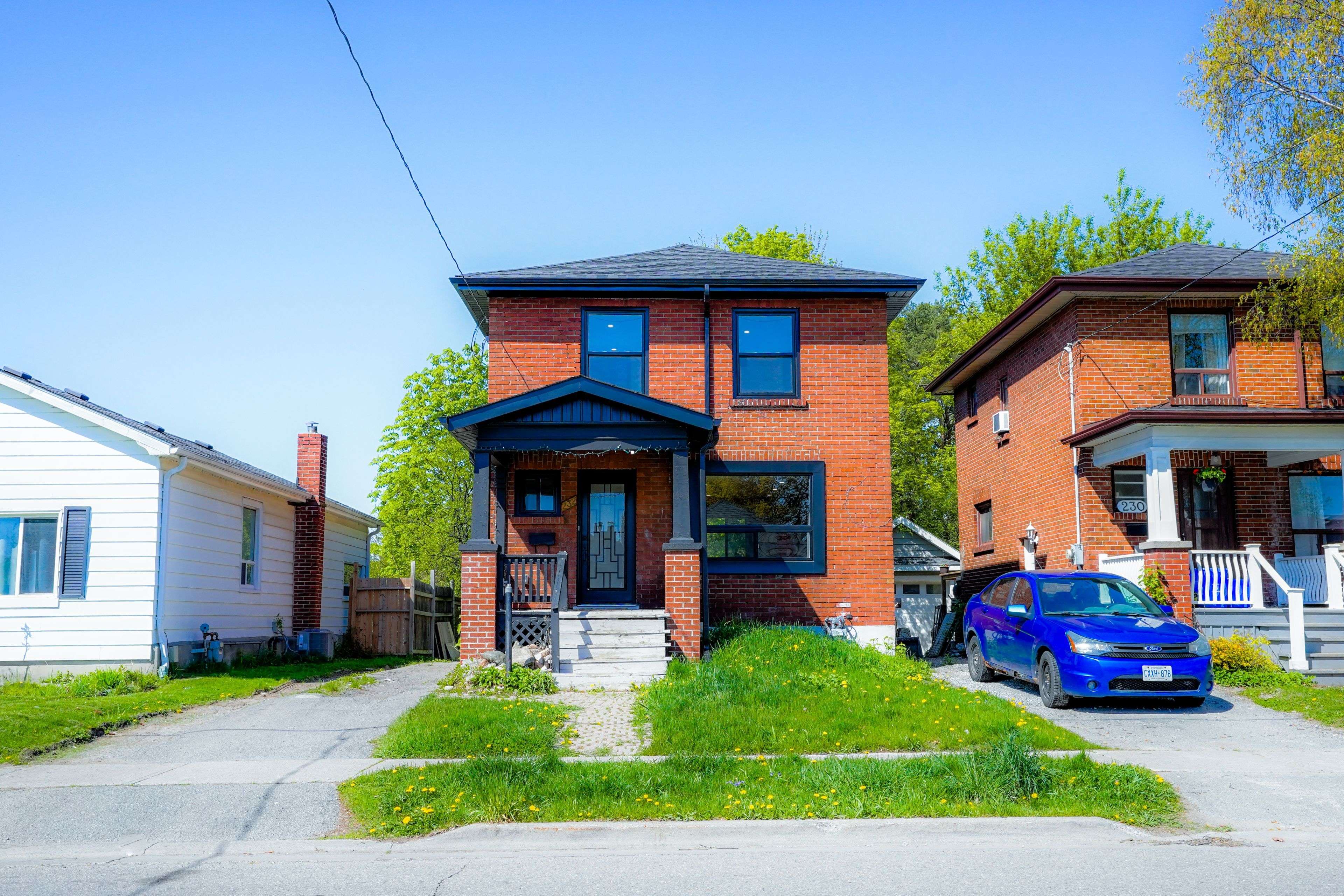 232 Burk ST, Oshawa, ON L1J 4C3