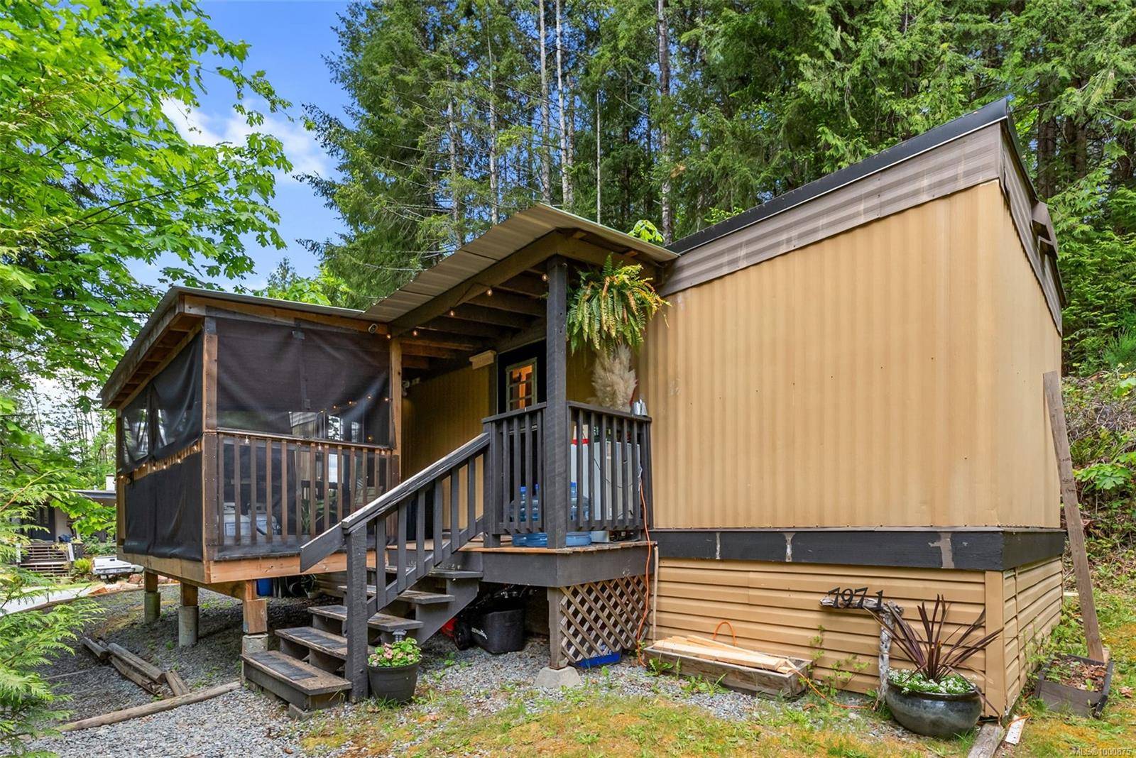 Lake Cowichan, BC V0R 2G0,7971 Cowichan Lake Rd