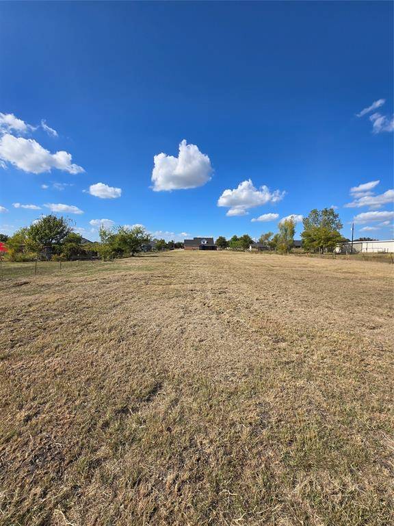 Forney, TX 75126,16536 County Road 221