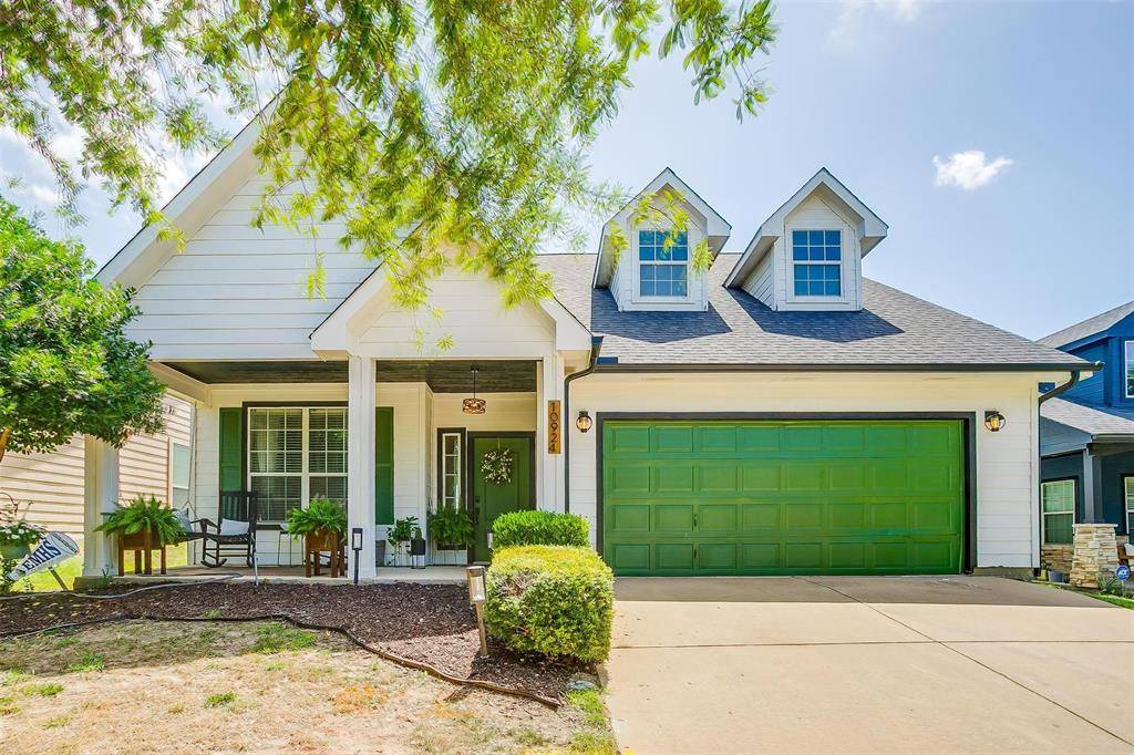 10924 Caldwell Lane, Fort Worth, TX 76179