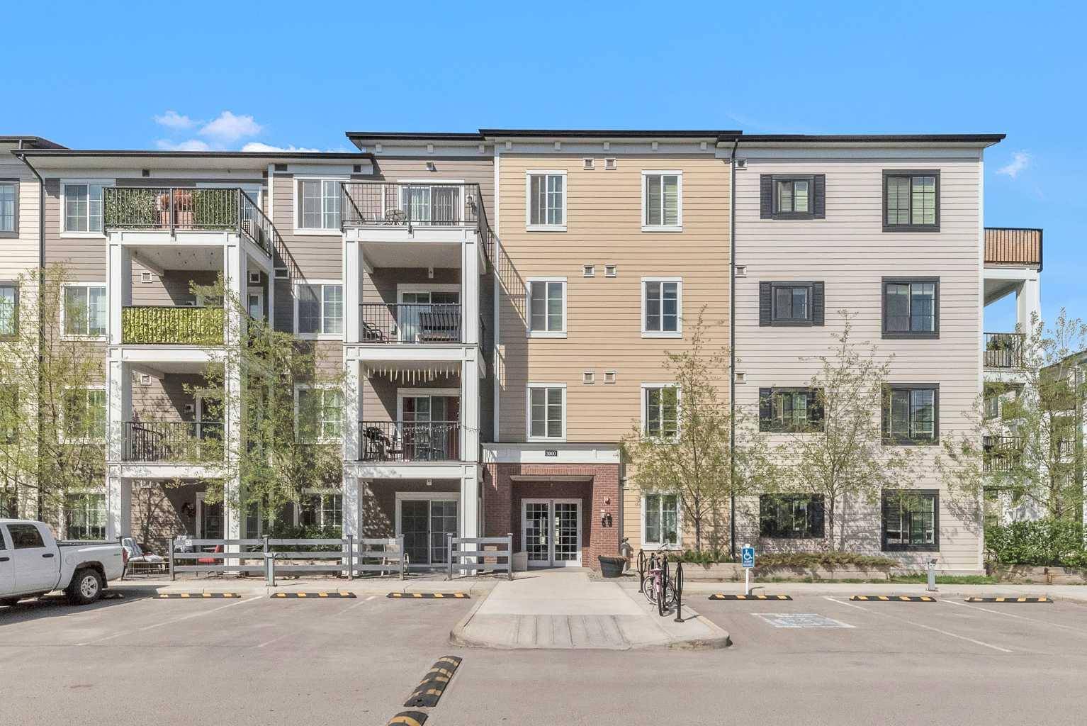 Calgary, AB T2X 3Z6,215 Legacy BLVD Southeast #3415