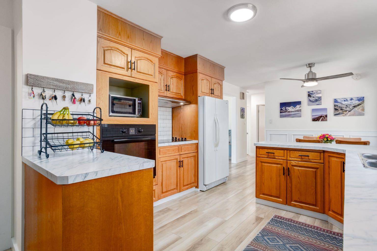 Calgary, AB T3B 2N2,3904 76 ST Northwest