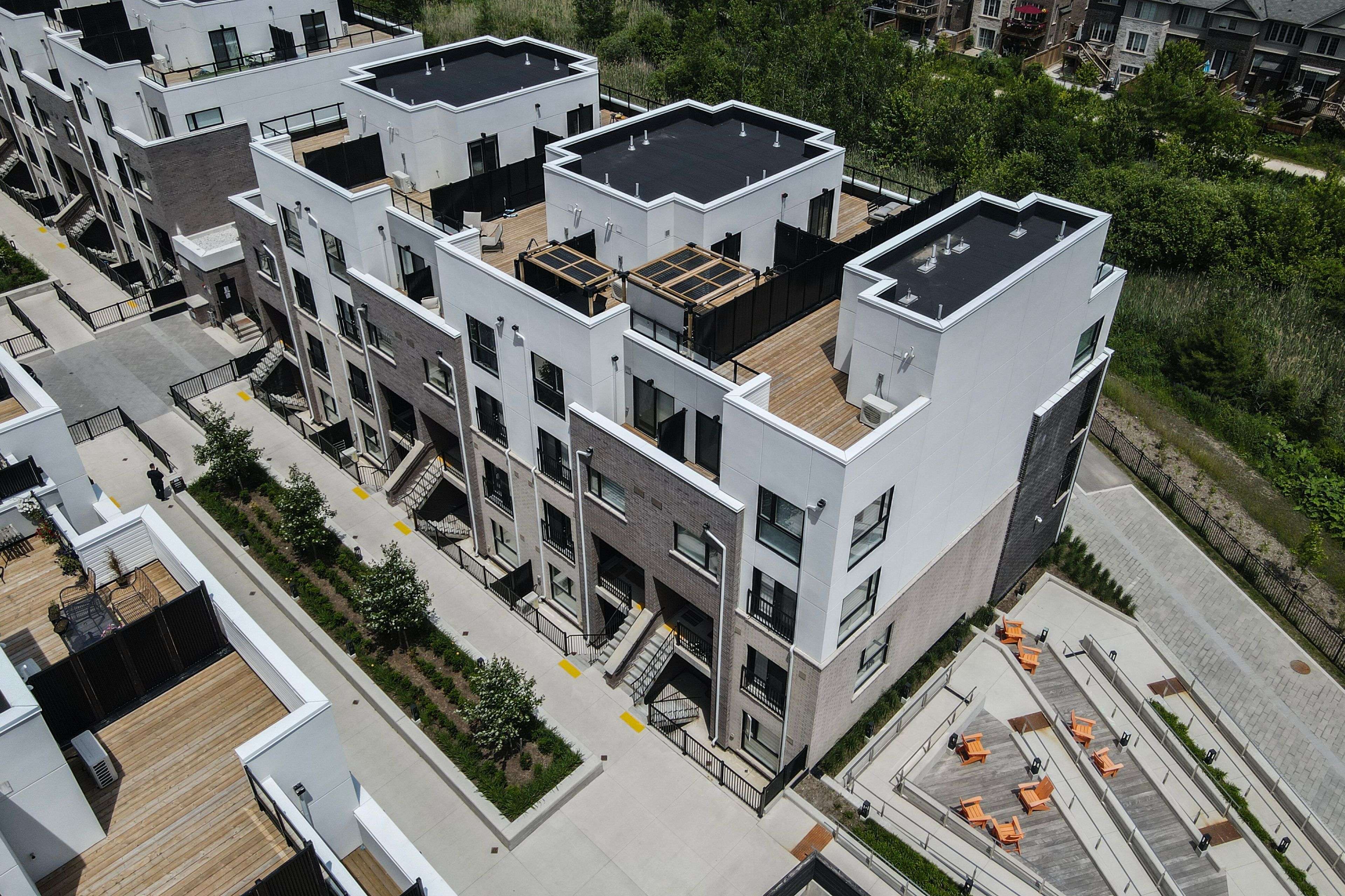 349 WHEAT BOOM DR #341, Oakville, ON L6H 7X5