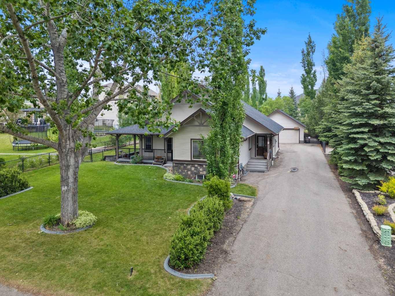 1 Ranch RD, Okotoks, AB T1S 1W8