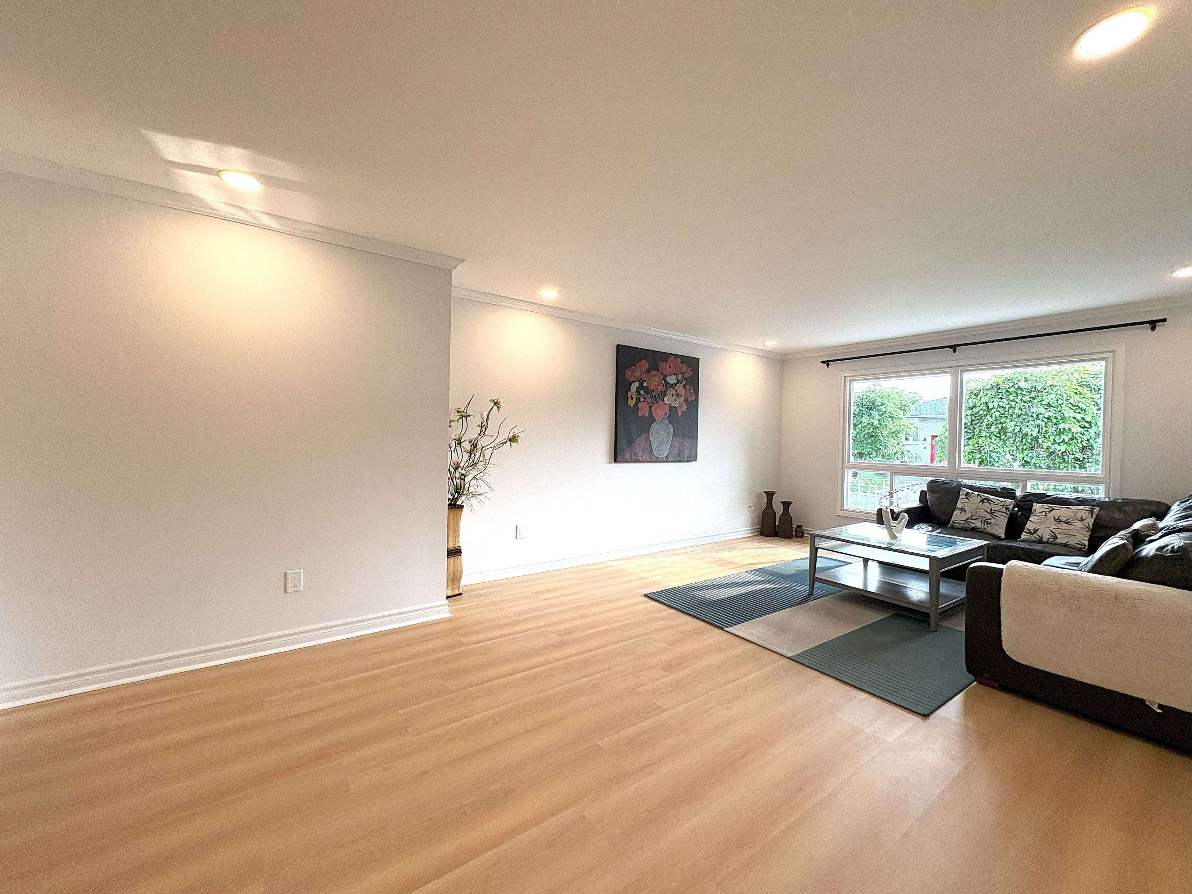 Markham, ON L3R 3P5,3 Ascot CRES