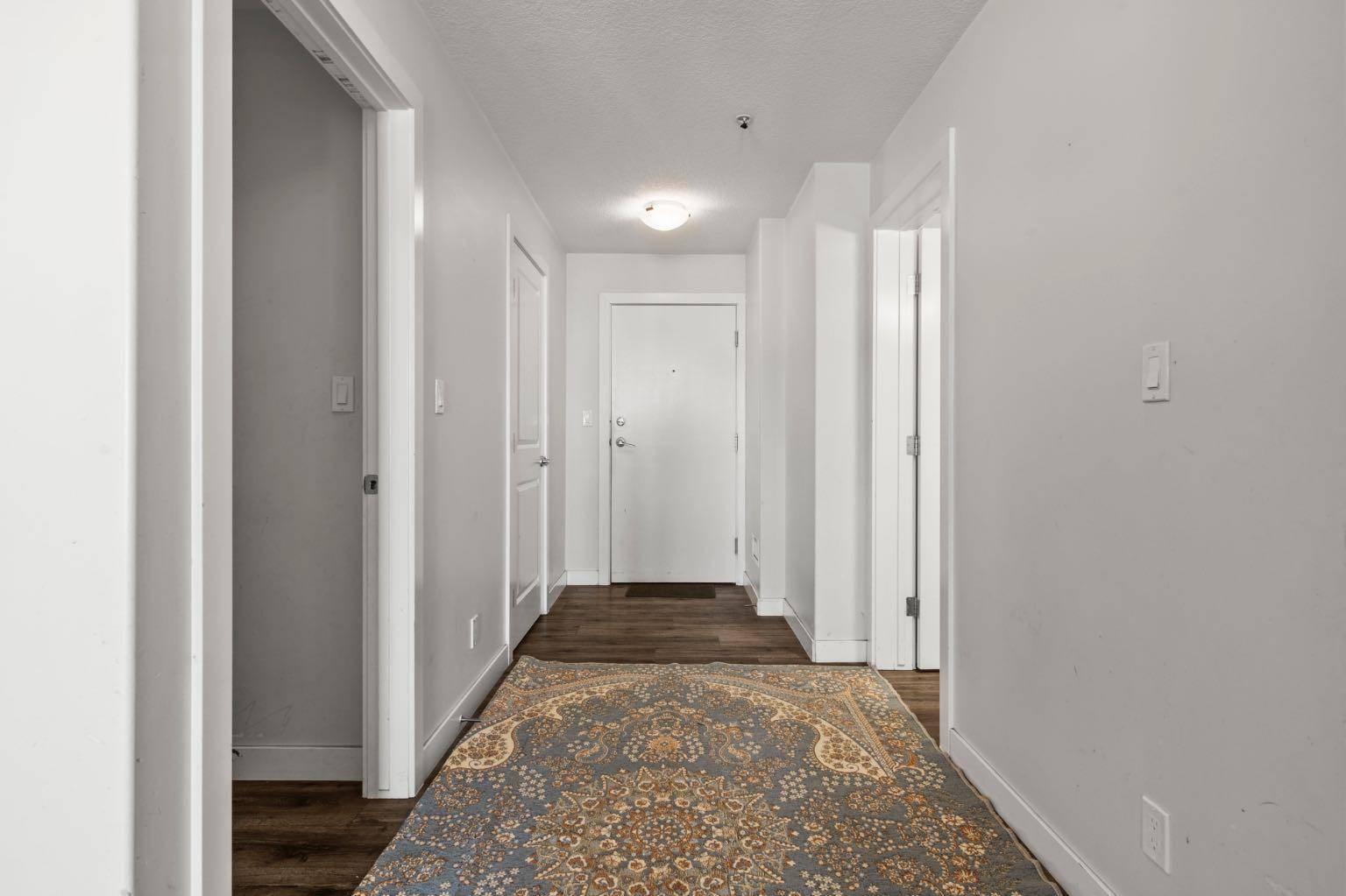 Calgary, AB T3J0S6,6118 80 AVE Northeast #3314