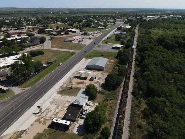 Sweetwater, TX 79556,1702 E Broadway Street