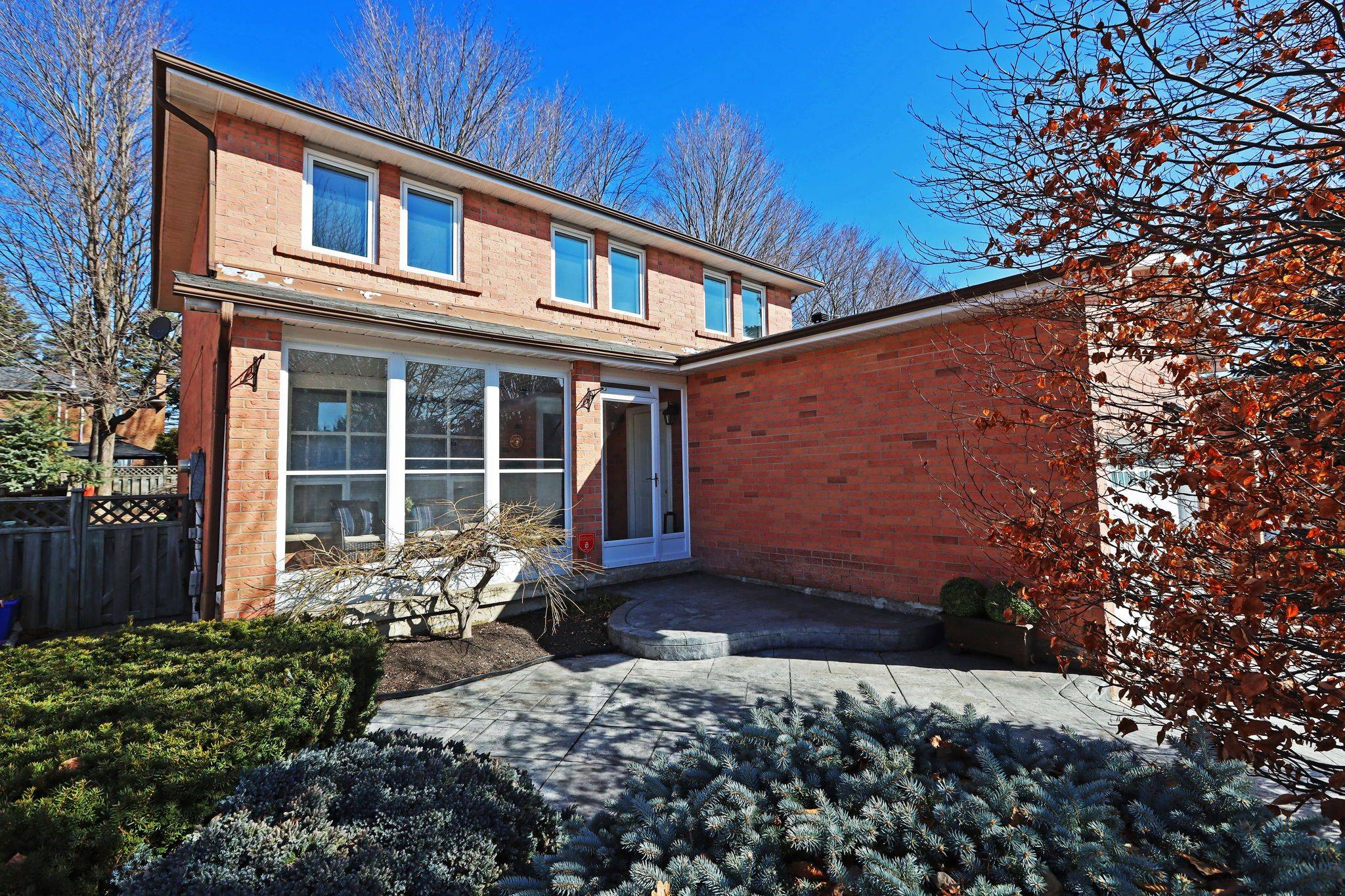 Markham, ON L3P 6G3,553 Raymerville DR