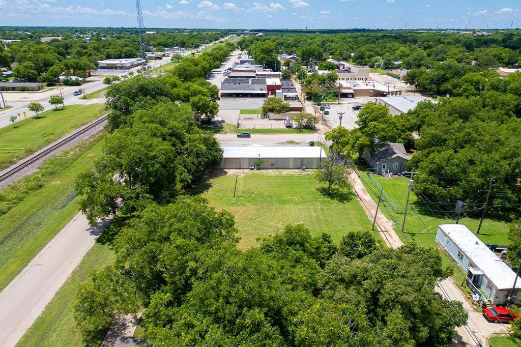 Clyde, TX 79510,101 Pine Street