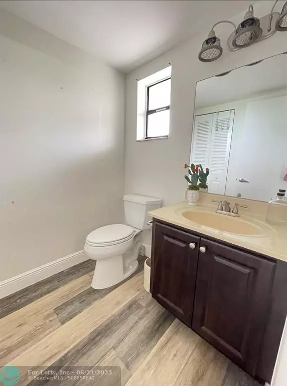 Sunrise, FL 33322,10444 NW 30th Ct #307