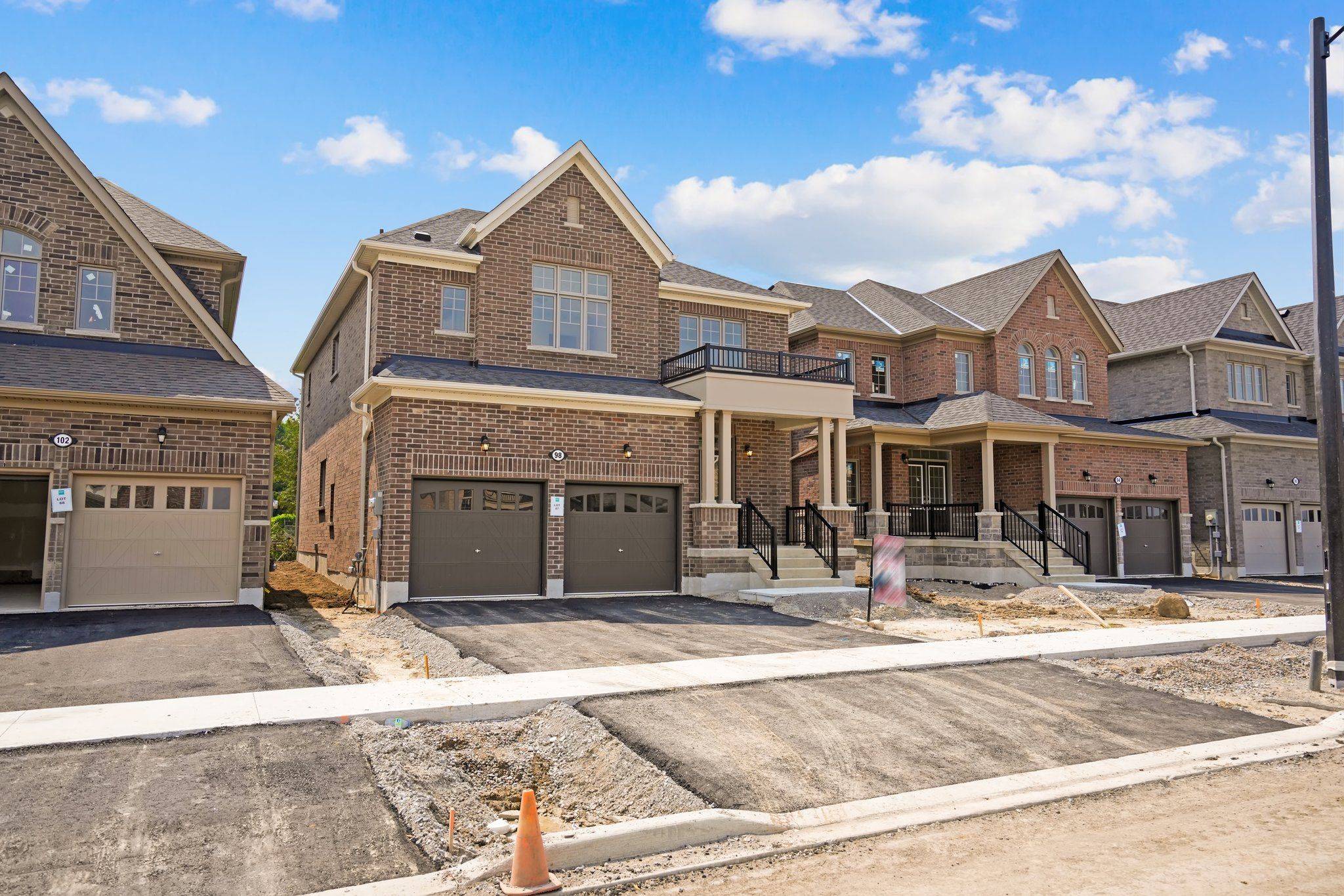 Scugog, ON L9L 0E1,98 North Garden BLVD W