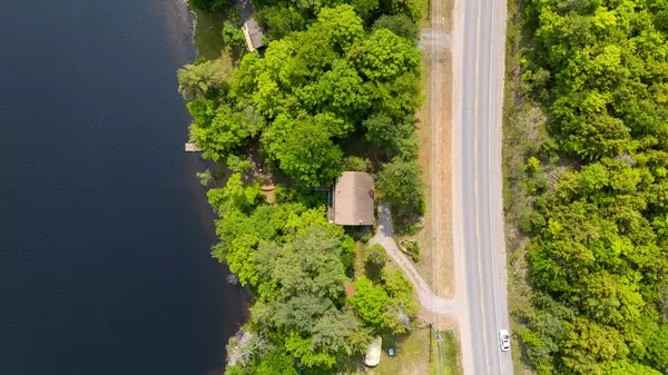 4321 Calabogie RD, Greater Madawaska, ON K0J 1H0