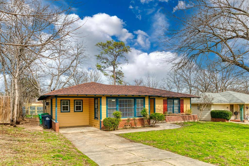 Denton, TX 76201,1828 Panhandle Street