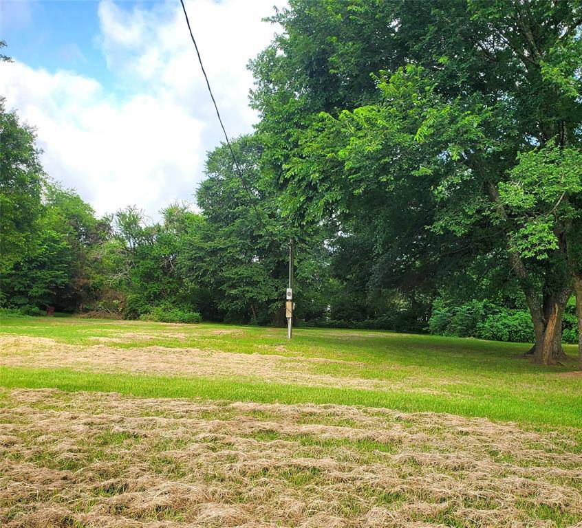 928 Dunlap Street, Mount Vernon, TX 75457