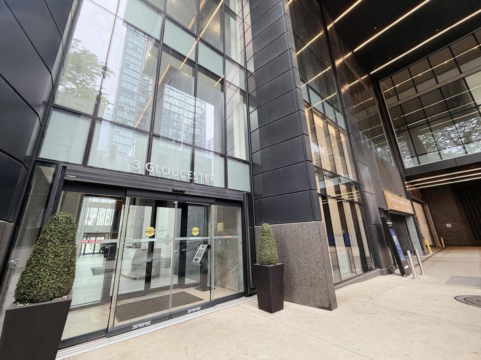 Toronto C08, ON M4Y 0C6,3 Gloucester ST #1712