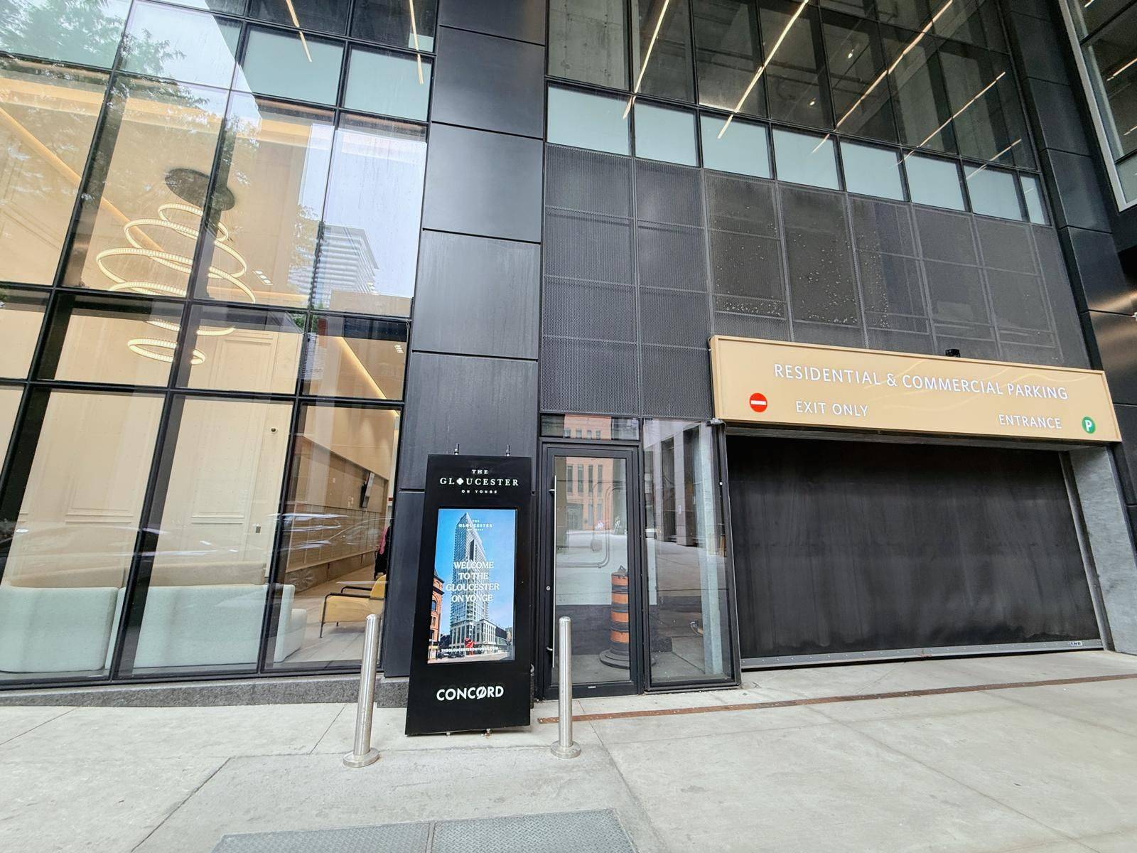 Toronto C08, ON M4Y 0C6,3 Gloucester ST #1712