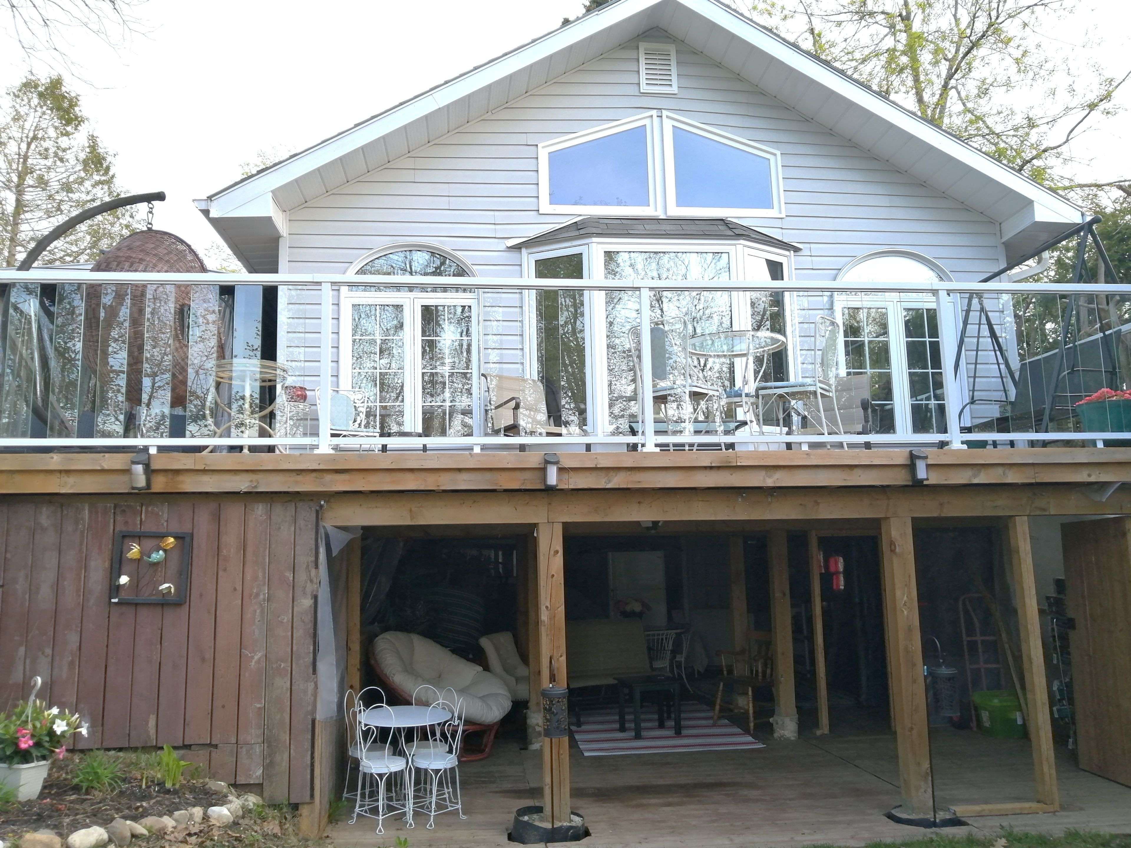 Orillia, ON L3V 3J3,311 John ST