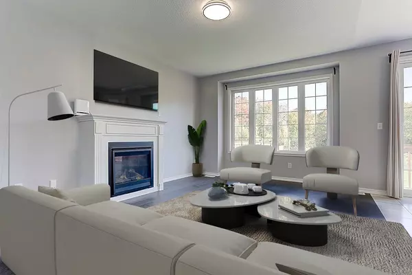 Oshawa, ON L1L 0L9,2433 Equestrian Cres CRES