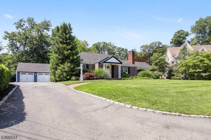Wayne Twp., NJ 07470,19 Mountain Ridge Dr
