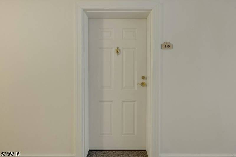 Morristown Town, NJ 07960,7 Prospect St #510