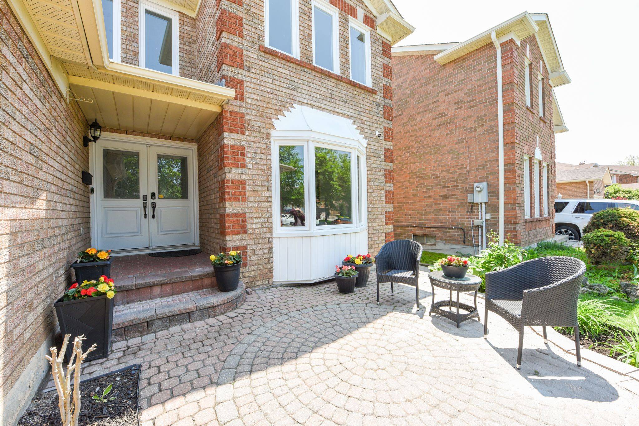 Mississauga, ON L5M 4K3,2594 Ambercroft TRL