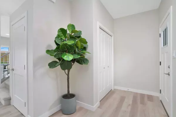Sylvan Lake, AB T4S 0N2,115 Hampton CRES