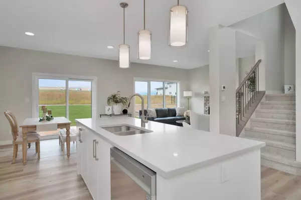 Sylvan Lake, AB T4S 0N2,115 Hampton CRES