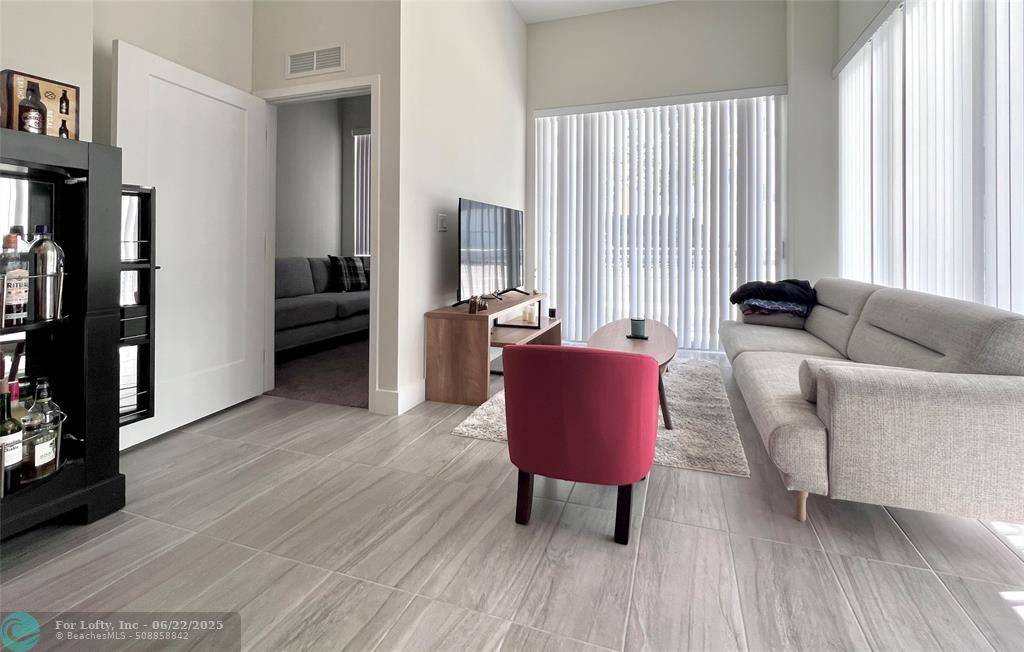 Dania Beach, FL 33004,120 N Compass Way  #125