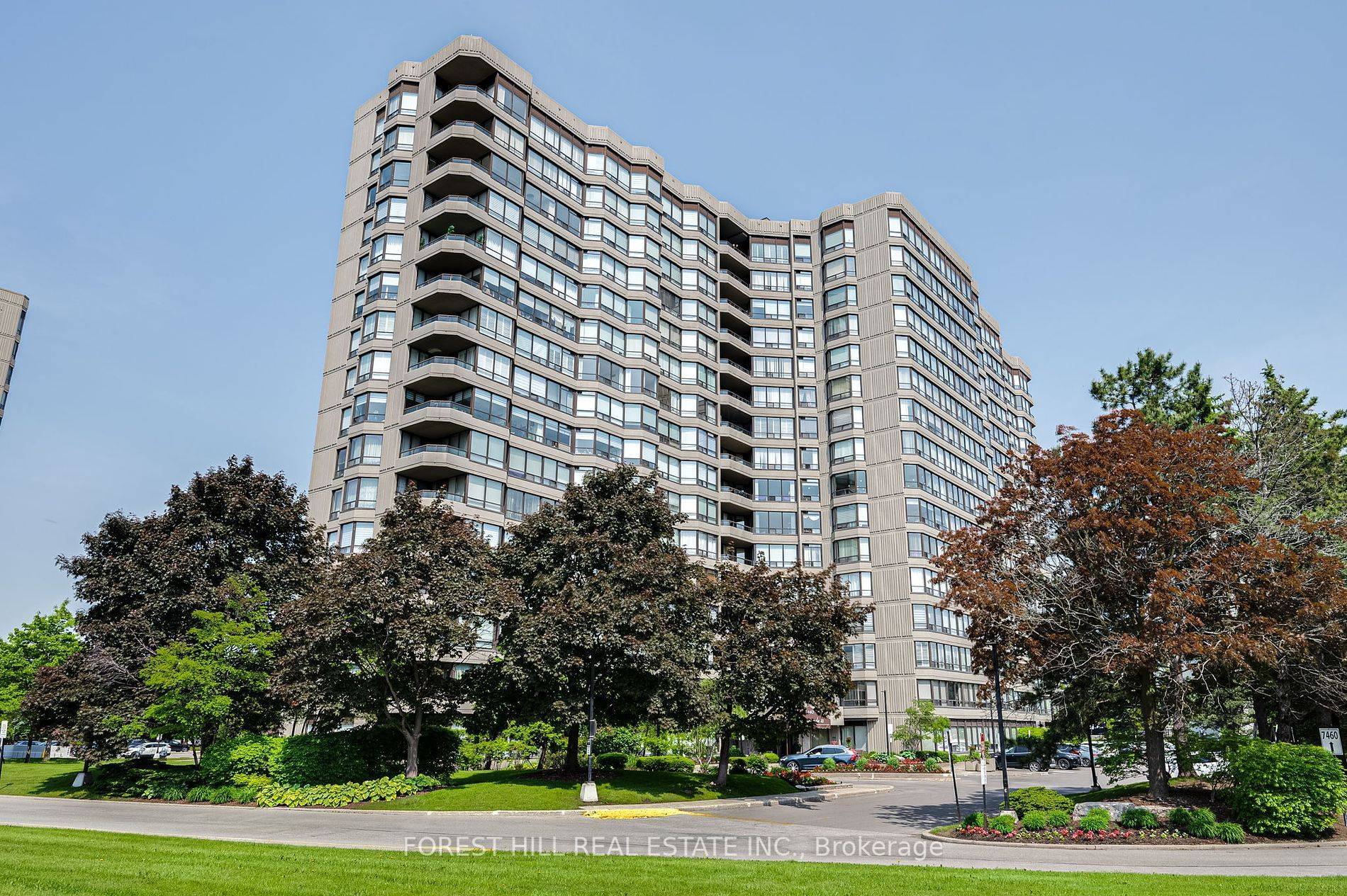 7440 Bathurst ST #308, Vaughan, ON L4J 7K8