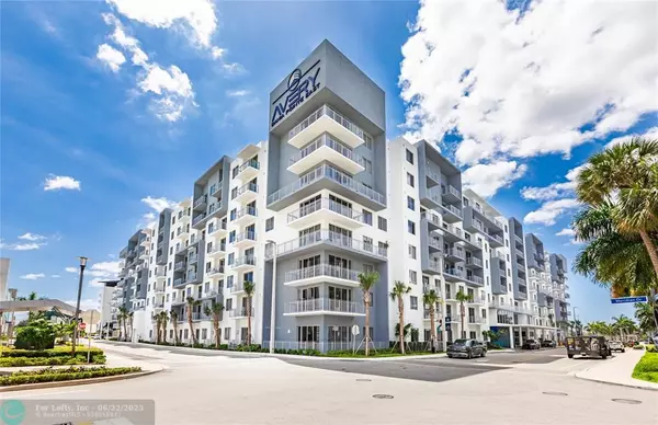 120 N Compass Way #125, Dania Beach, FL 33004