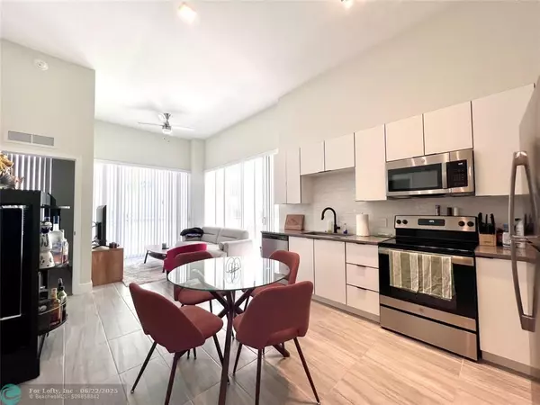 Dania Beach, FL 33004,120 N Compass Way #125