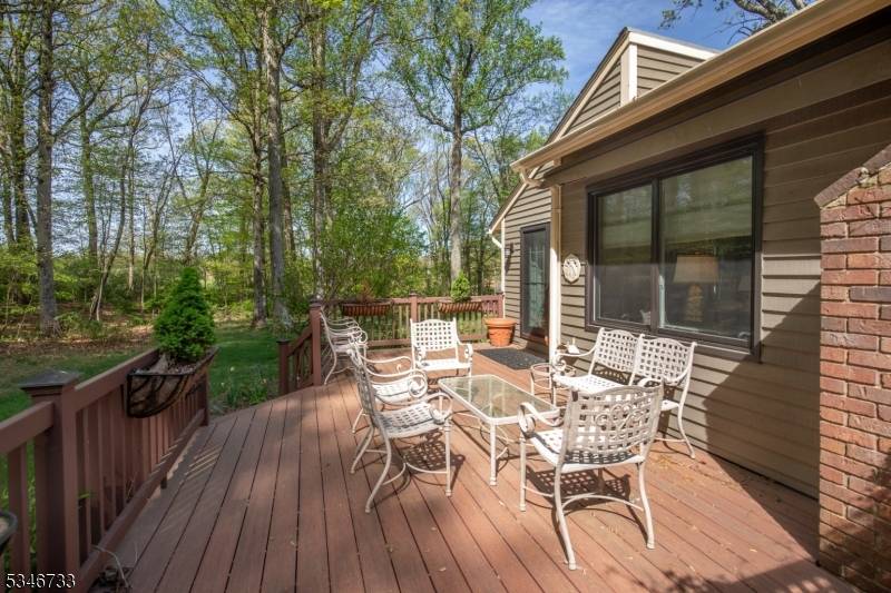 Tewksbury Twp., NJ 08833,24 Hunters Cir