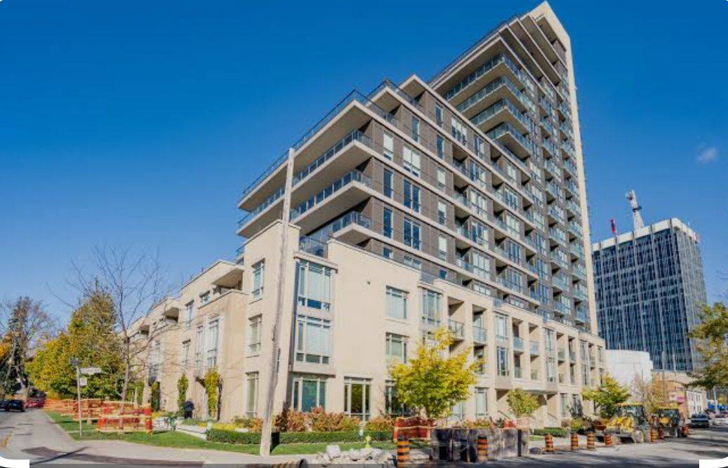 Toronto C03, ON M5P 1H1,60 Berwick AVE #202