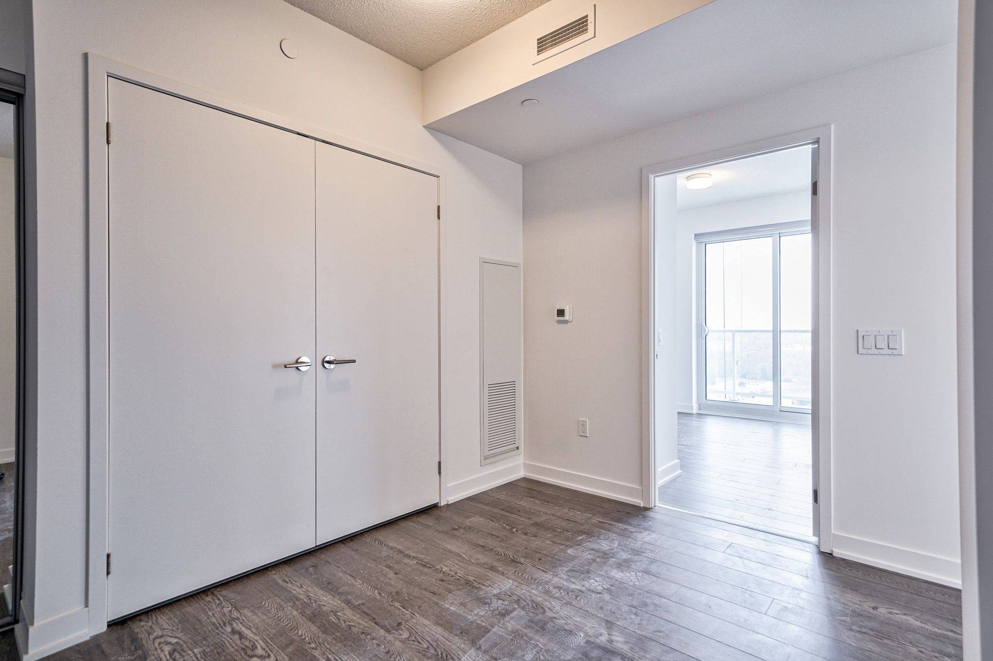 Toronto C13, ON M3C 0H1,50 O'Neill RD #1702