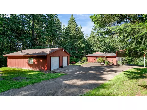 19609 SE WOODED HILLS DR, Damascus, OR 97089