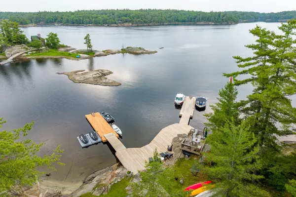 Georgian Bay, ON P0E 1E0,3688 Is 1810, Bone Is N/A