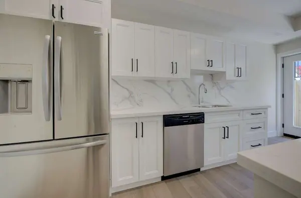 17 Peter ST #1, Kitchener, ON N2G 3J5