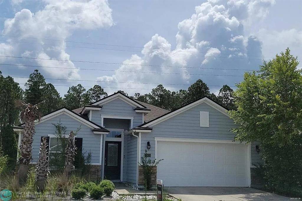 15871 Great Lakes Cir, Jacksonville, FL 32218