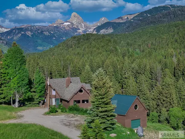 475 Alta E Ski Hill Road, Alta, WY 83414