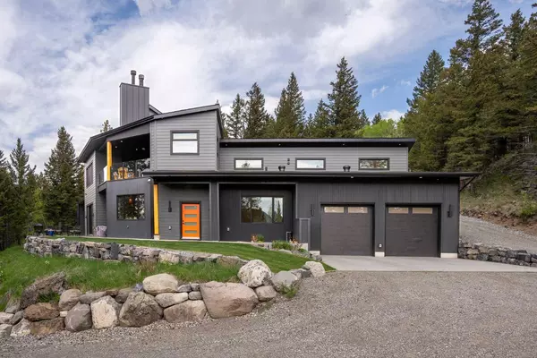 Coleman, AB T0K 0M0,8938 24 AVE