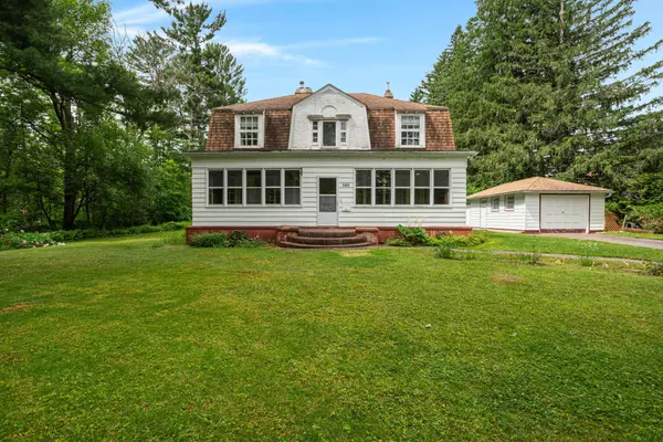 Hawkesbury, ON K6A 2M2,580 Allan ST