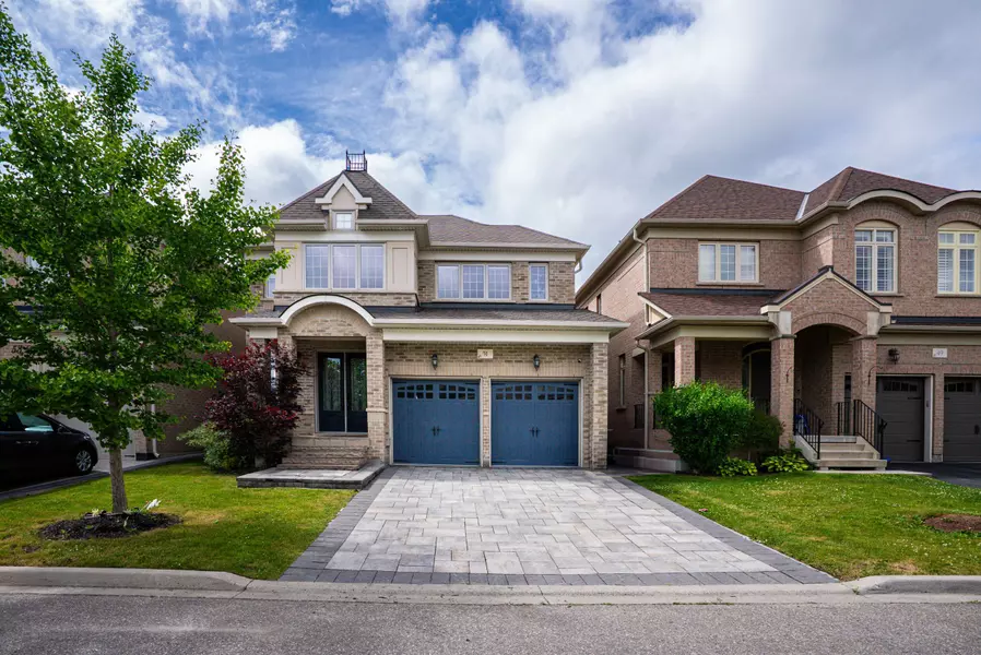 51 Legendary CIR, Brampton, ON L6Y 0S1