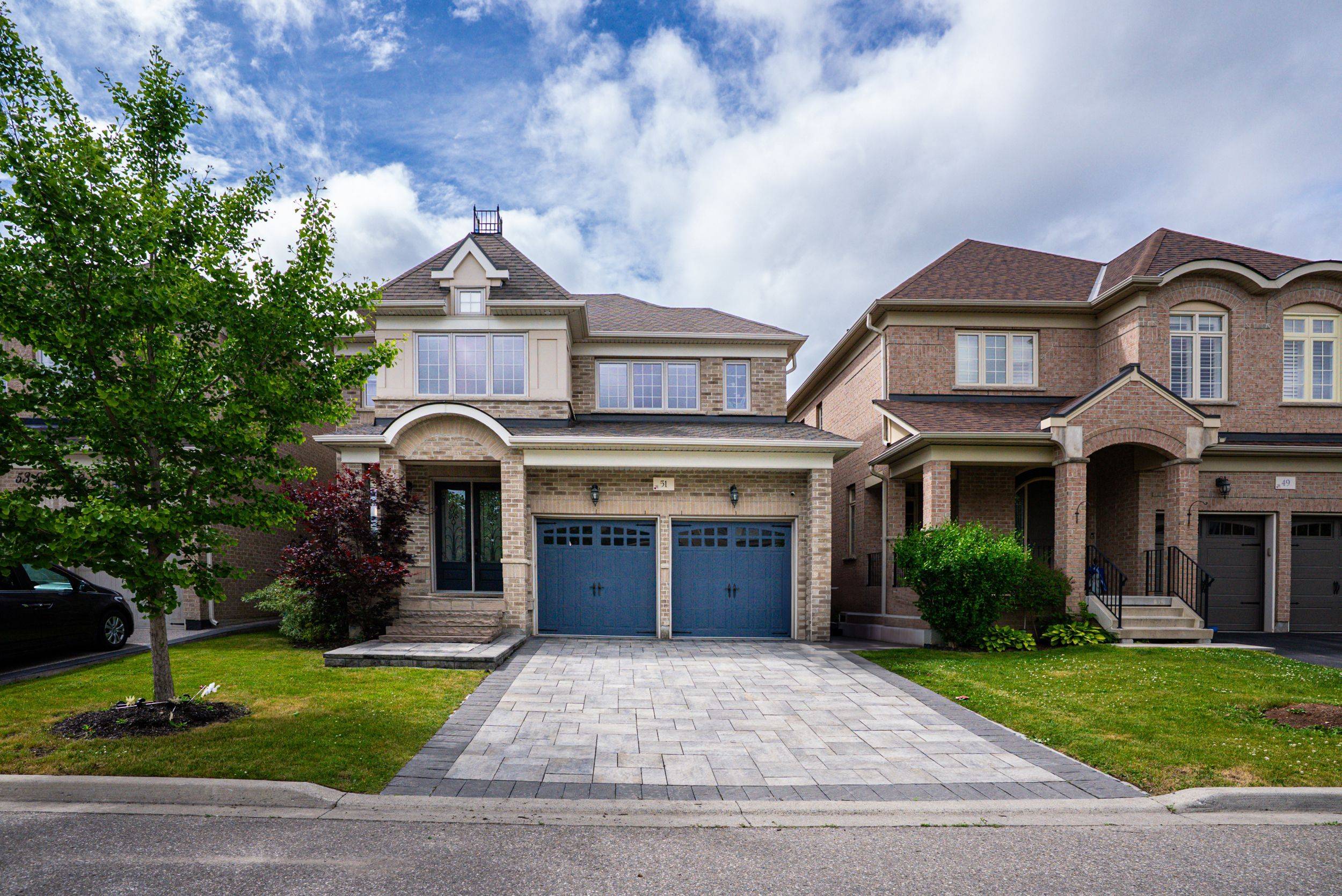 51 Legendary CIR, Brampton, ON L6Y 0S1